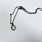Retro Oval-Shaped Necklace