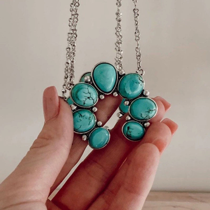 U-shaped Water-drop Turquoise Pendant Necklace