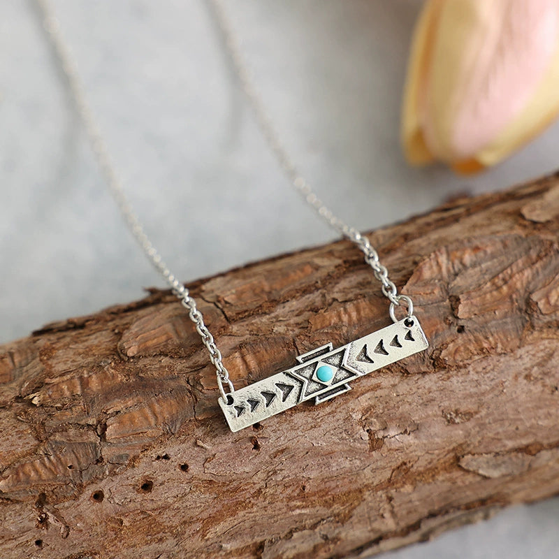Single Arrow Pendant Necklace